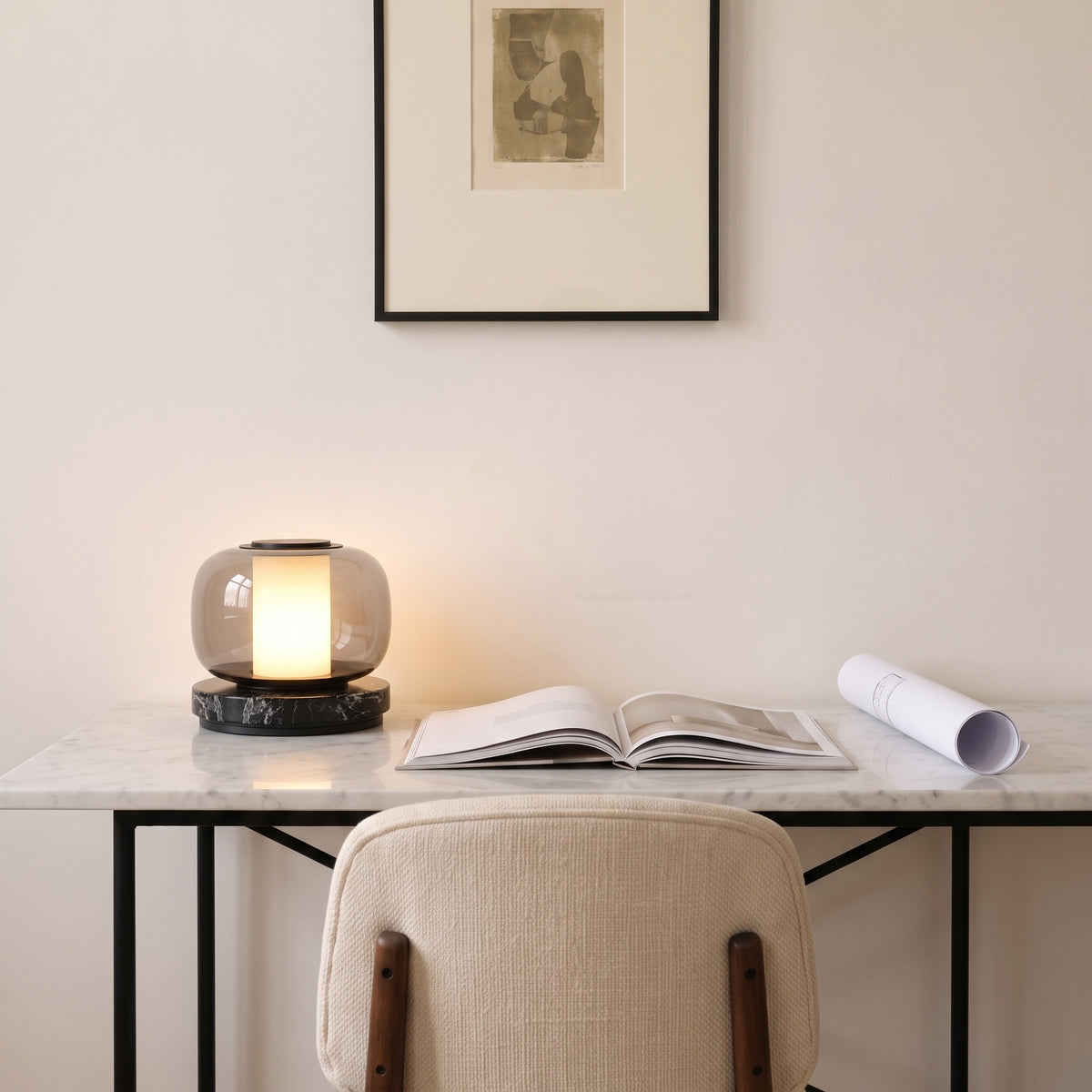 Lámpara de mesa Helios