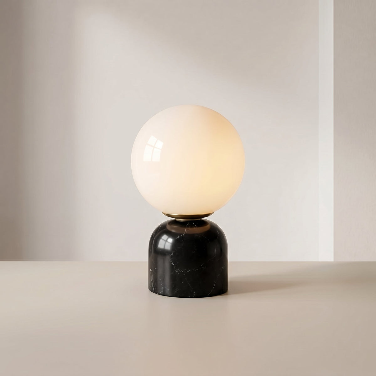Hindsa bordlampe