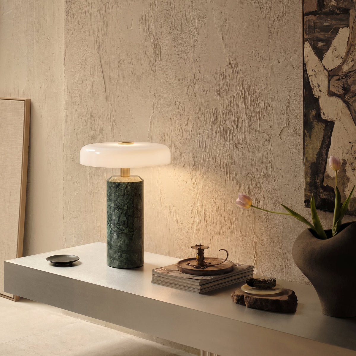TABLE LAMPS