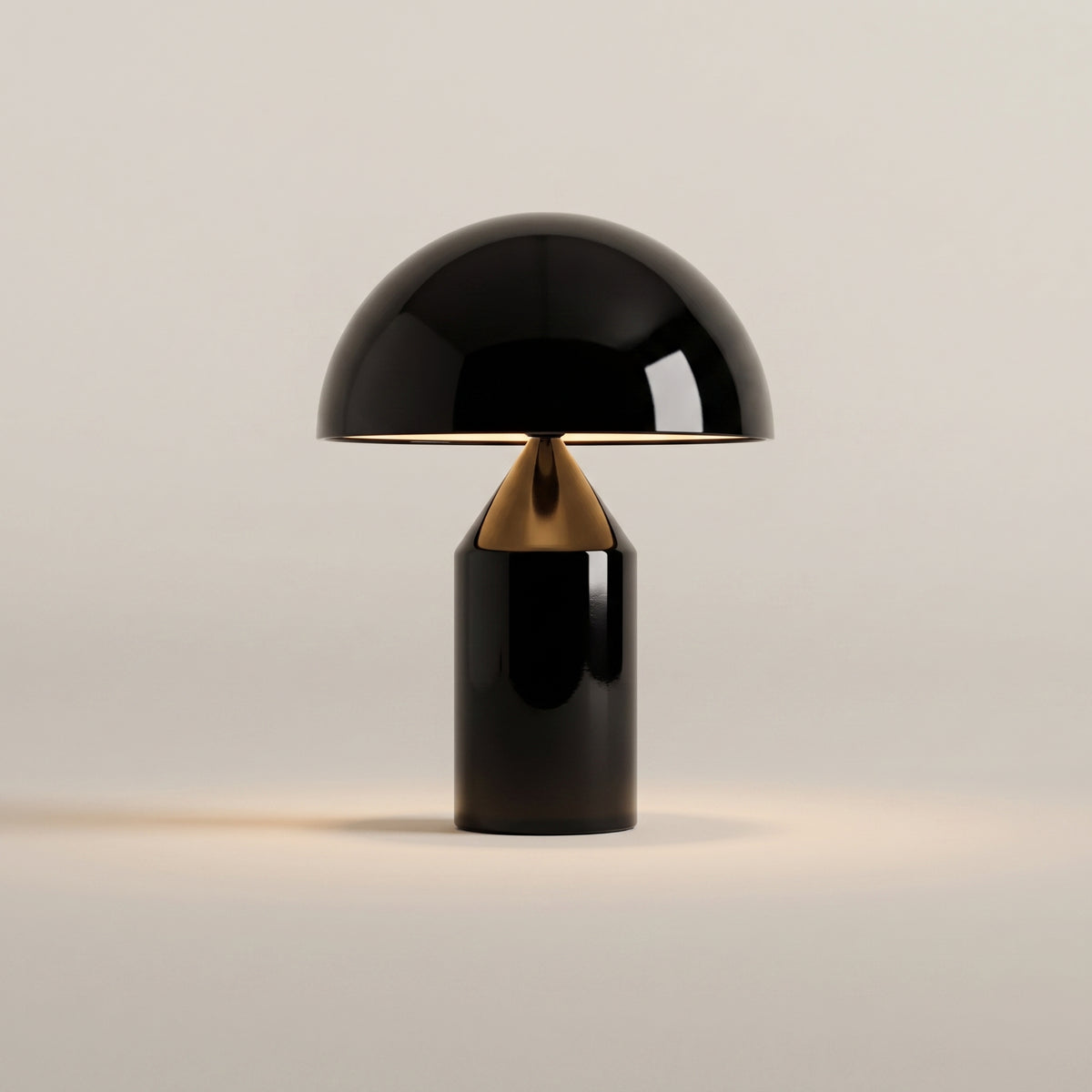 Lampada da tavolo a fungo in metallo
