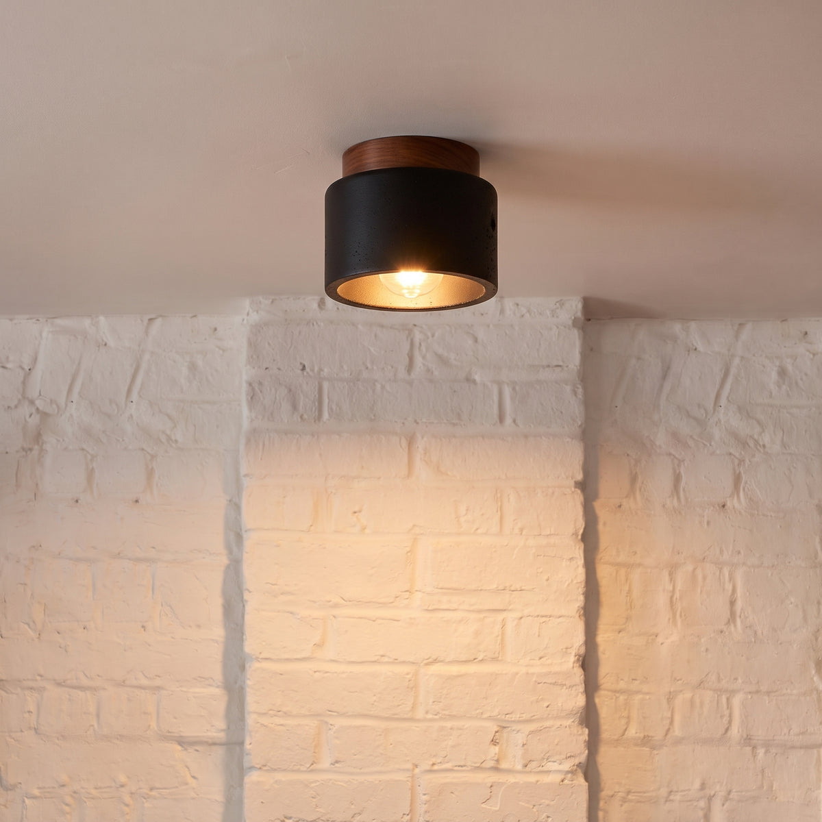 Travertine spot light